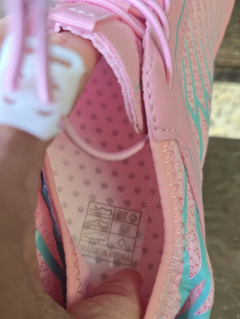 Women's Lightweight Pink & Aqua Athletic Sneakers Quick Dry, Size 40, NEW